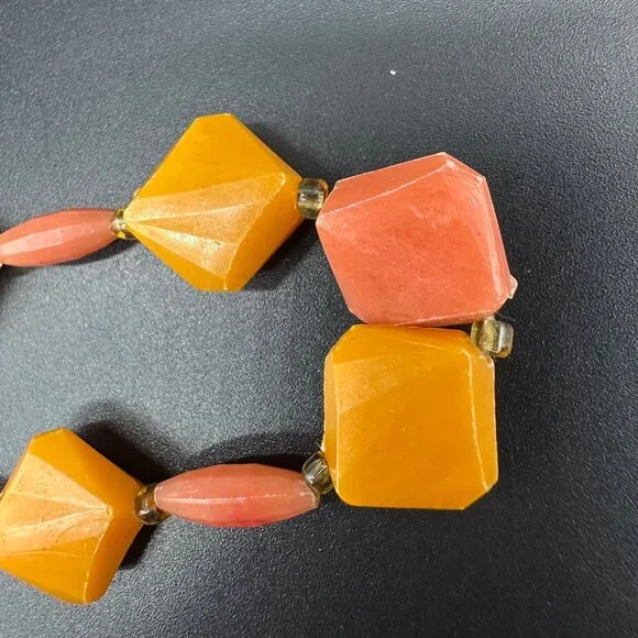Vintage Beaded Necklace Orange Pink Geometric Plastic Mid Century Modern Jewelry - Picture 4 of 6